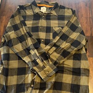 Men's Black and Green Plaid Shirt